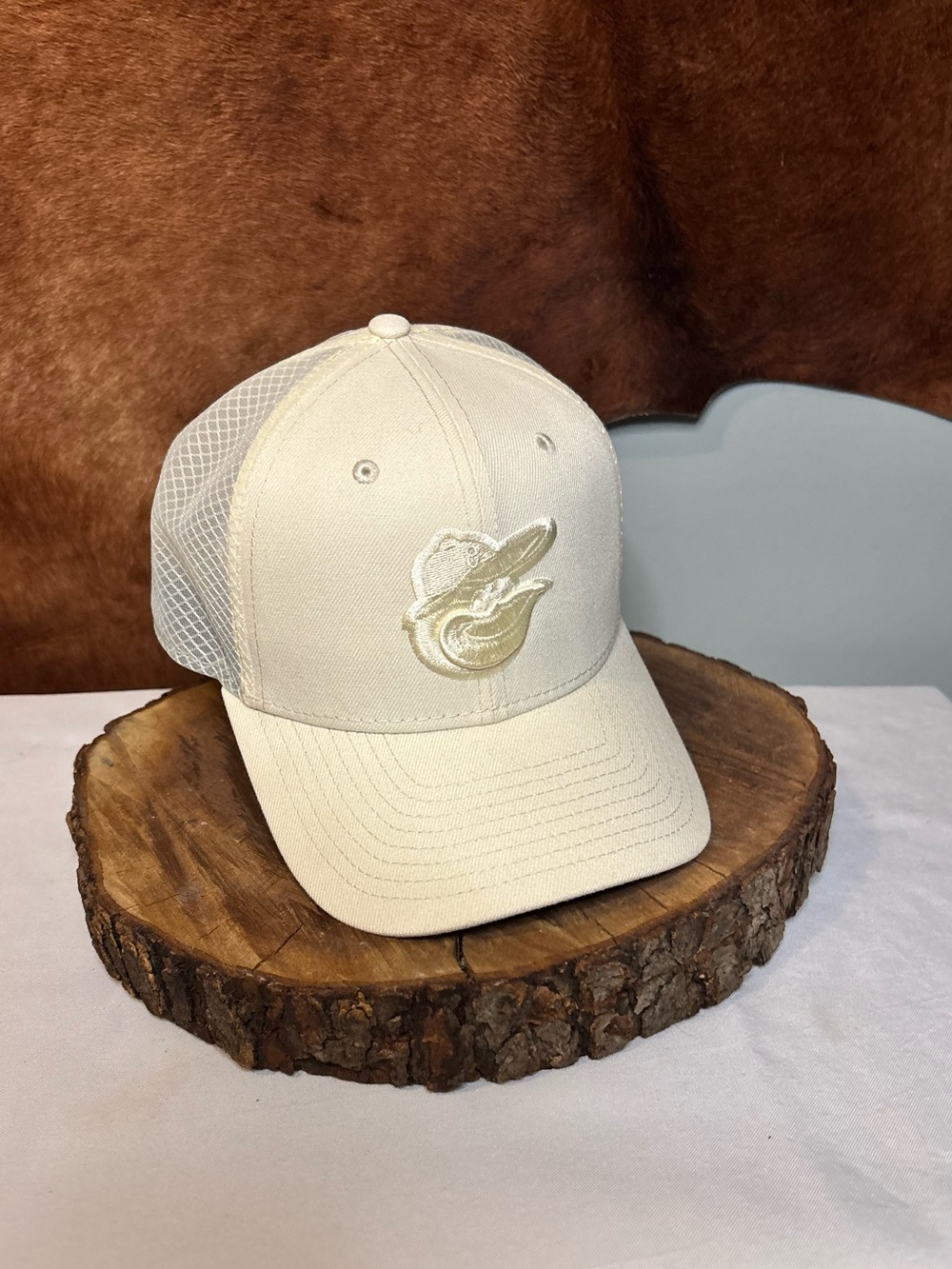 🧢 New Era Baltimore Orioles Cream Monochrome 9SEVENTY Trucker Snapback Hat